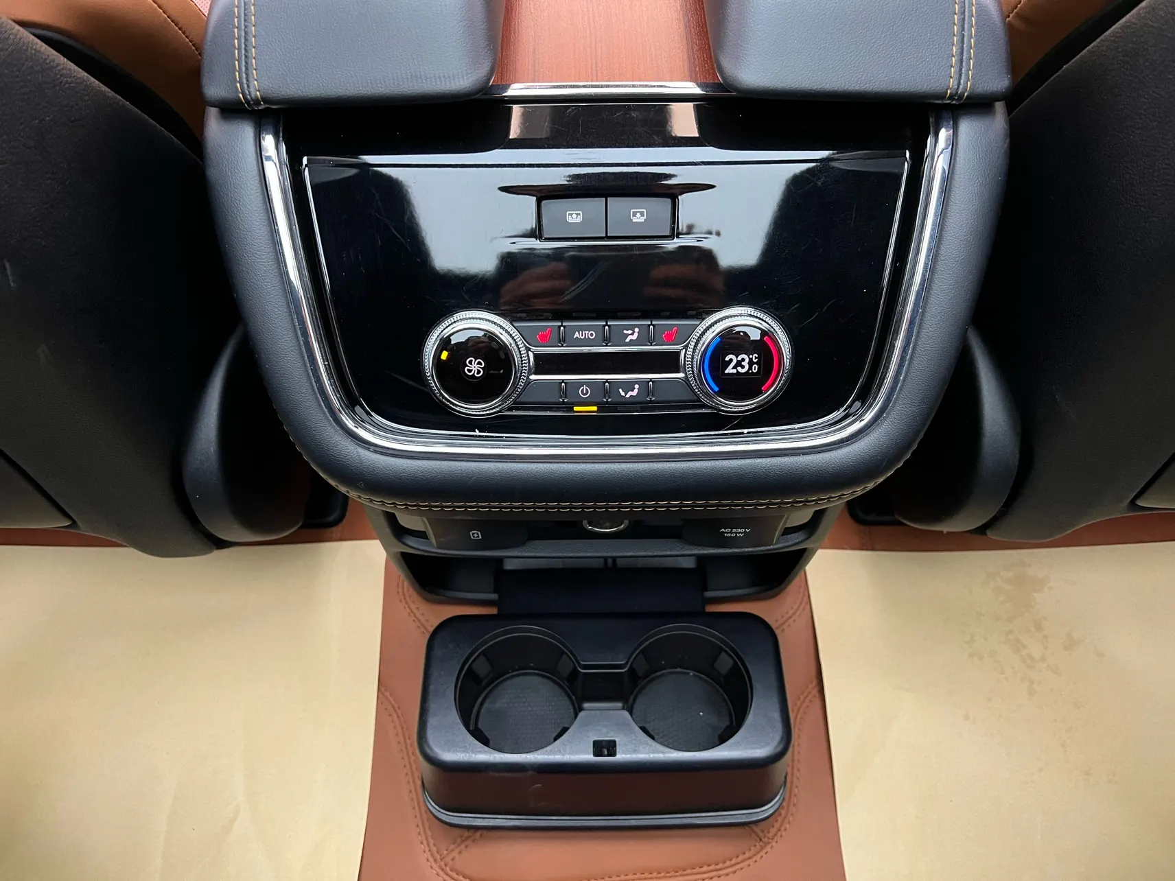 Lincoln Navigator, 2021 26