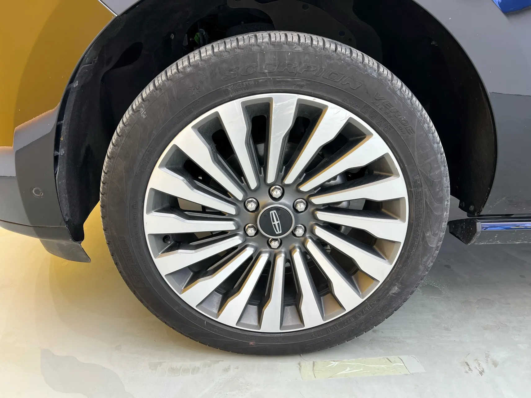 Lincoln Navigator, 2021 10