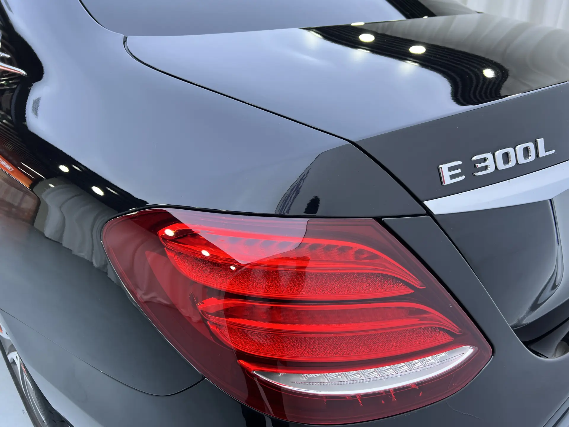 Mercedes-Benz E 300 L, 2017 2