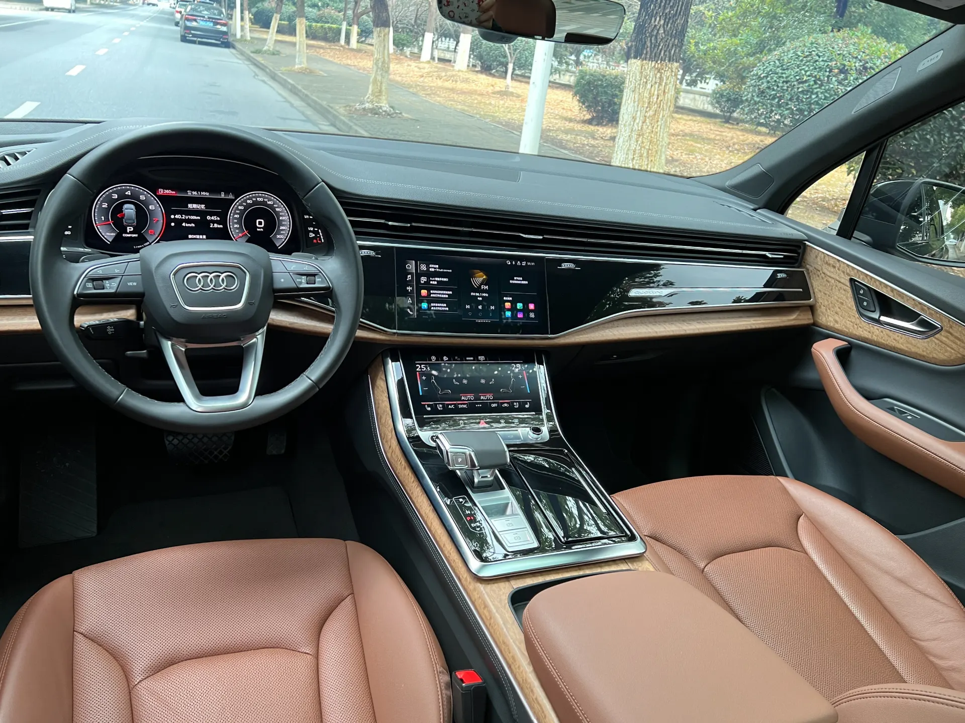 Audi Q7 55 TFSI, 2023 17