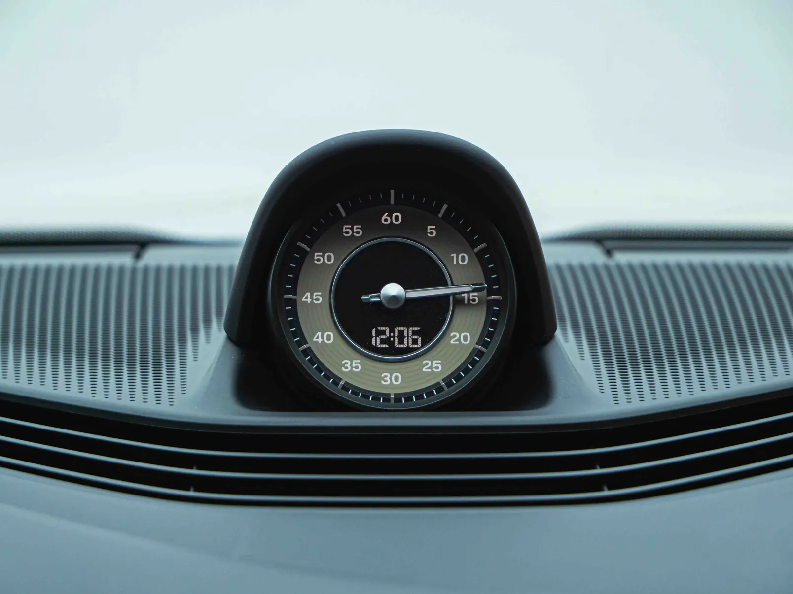 Porsche Taycan, 2024 10