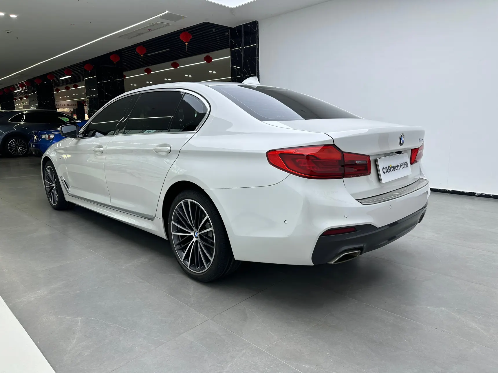 BMW 530Li, 2020 7