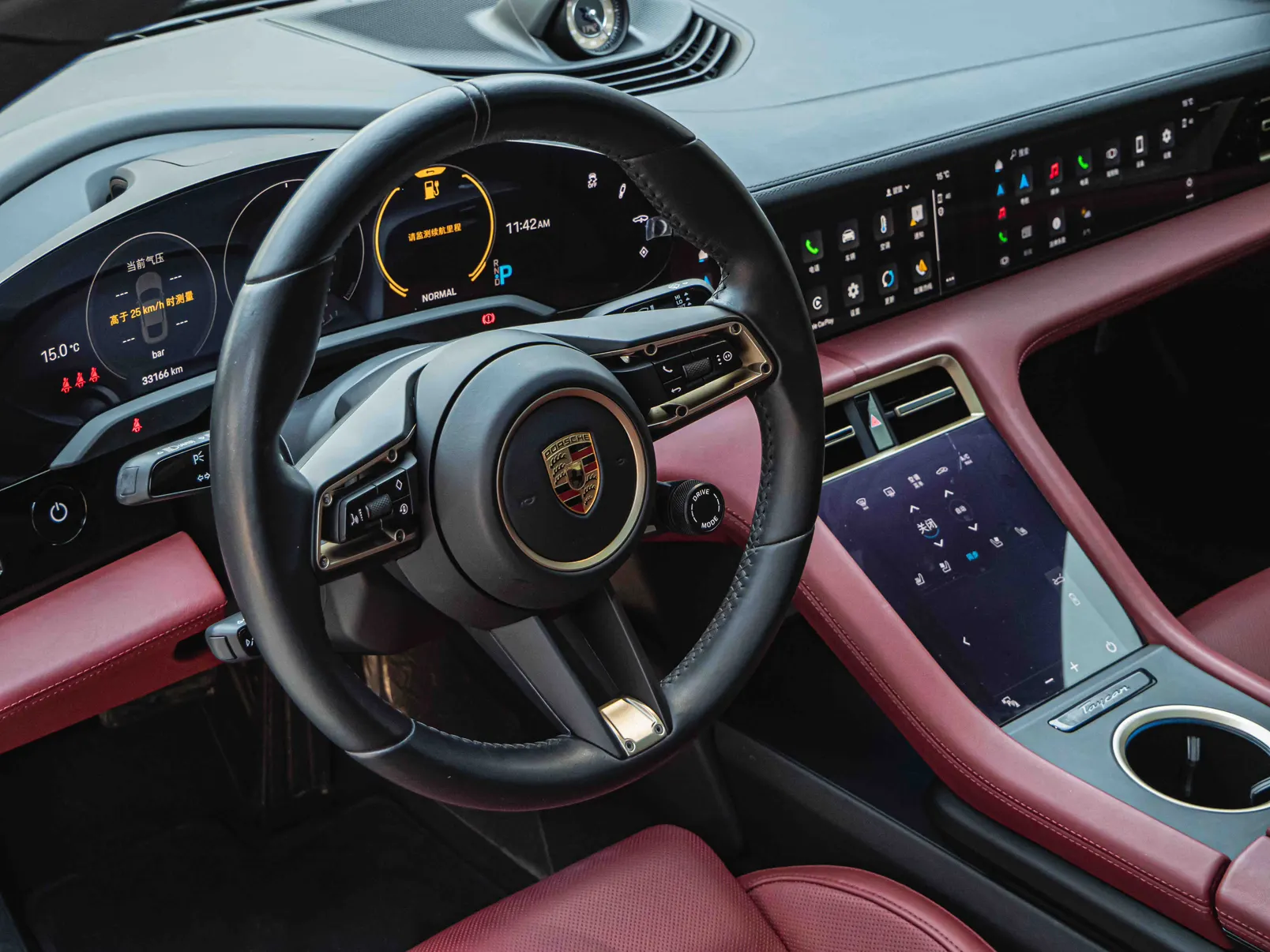 Porsche Taycan, 2024 7