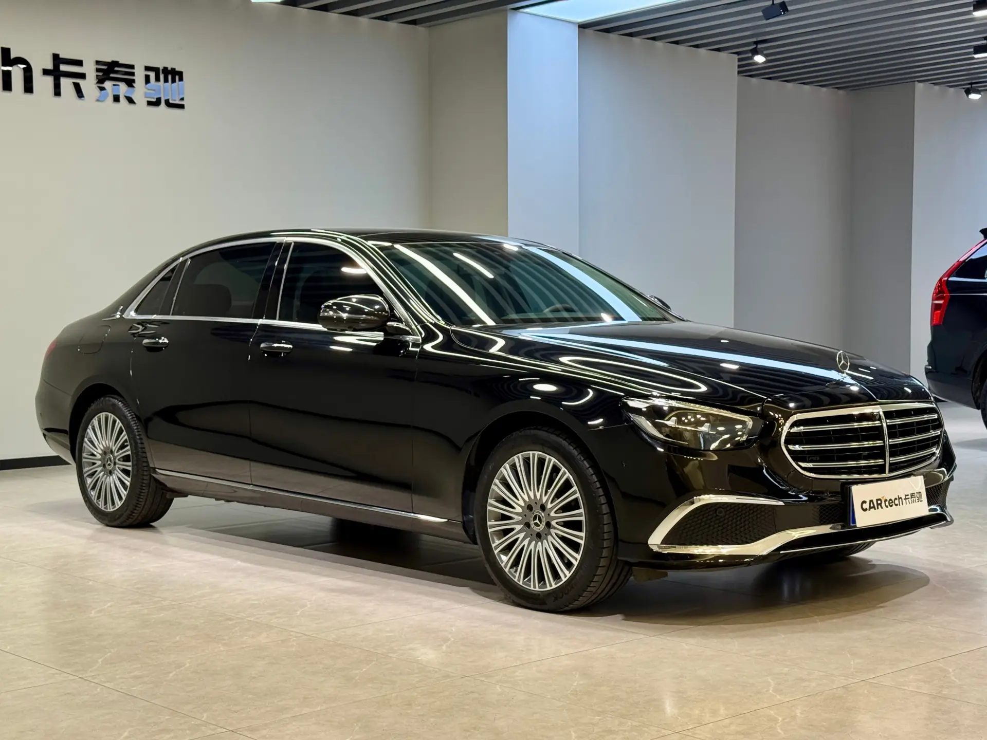 Mercedes-Benz E 300 L, 2022 3