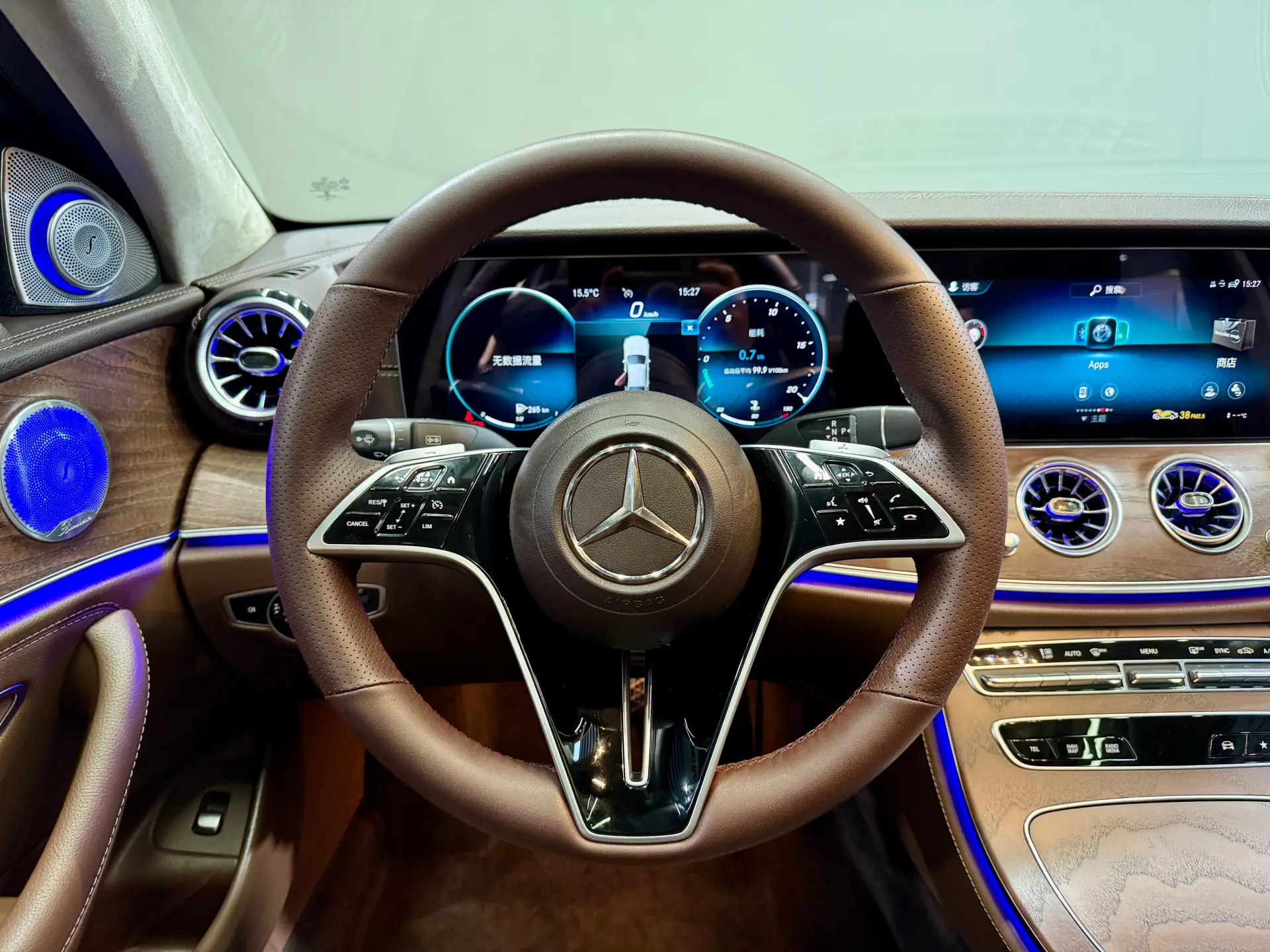 Mercedes-Benz E 300 L, 2022 17