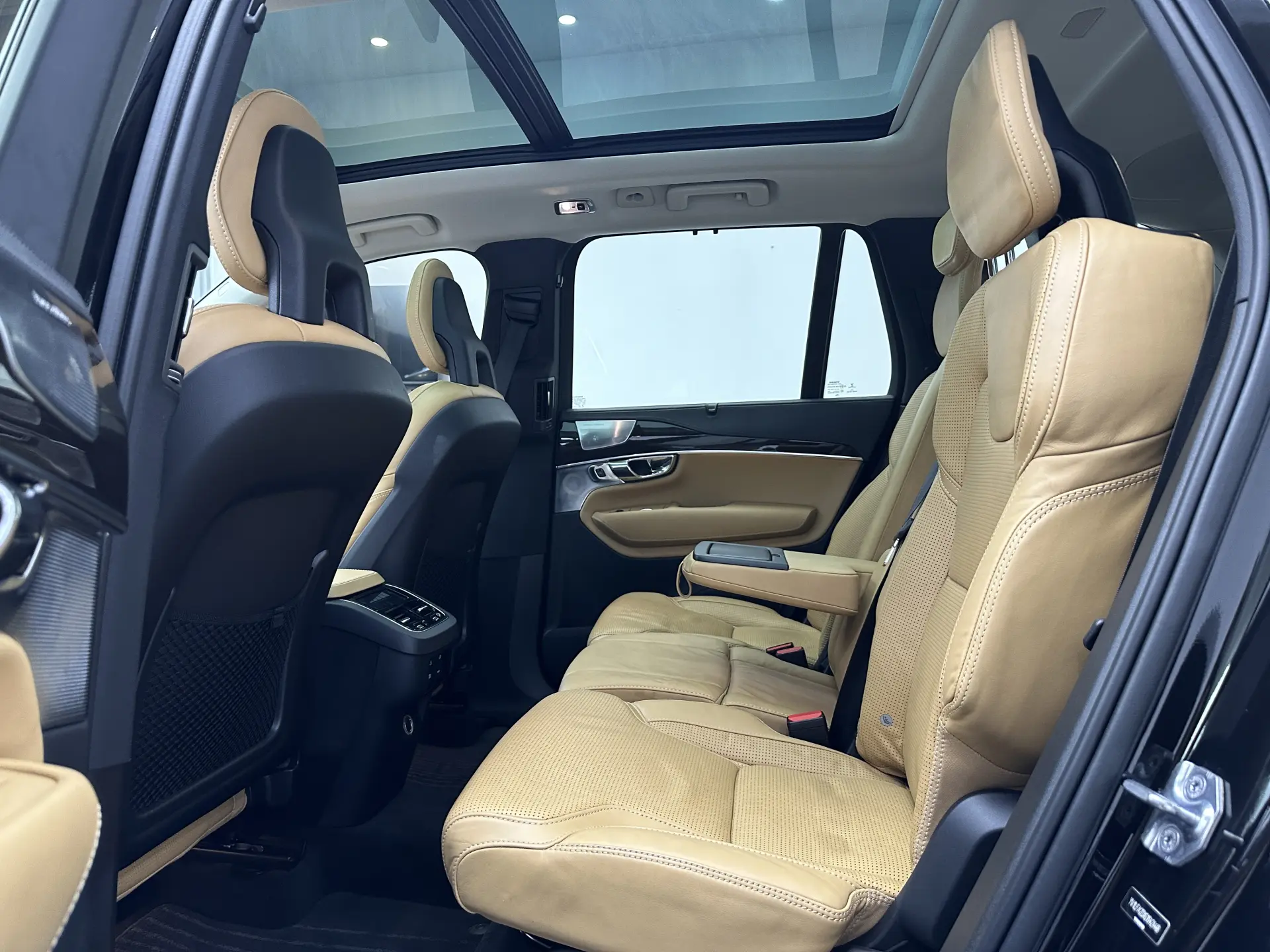 Volvo XC90, 2016 19