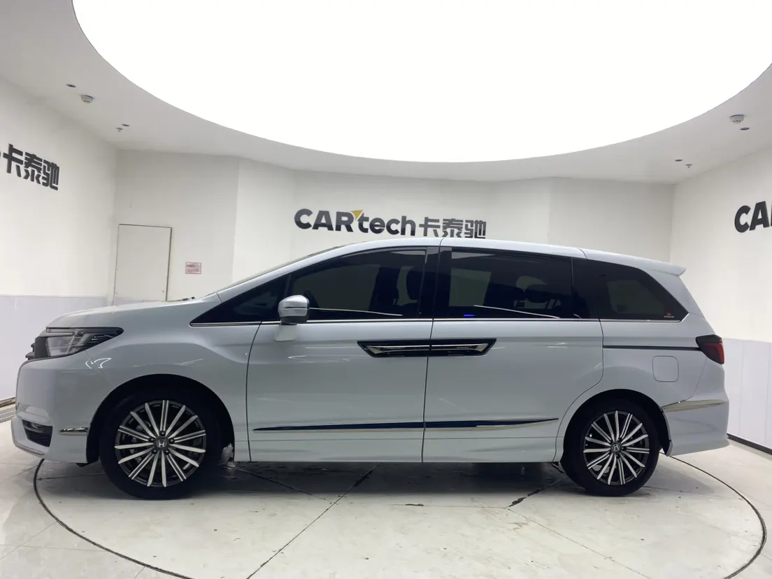 Honda Elysion, 2025 8