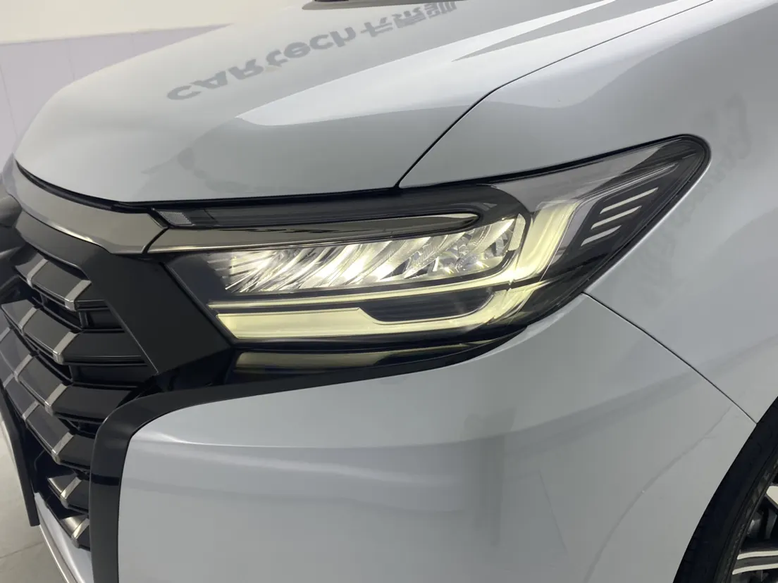 Honda Elysion, 2025 9