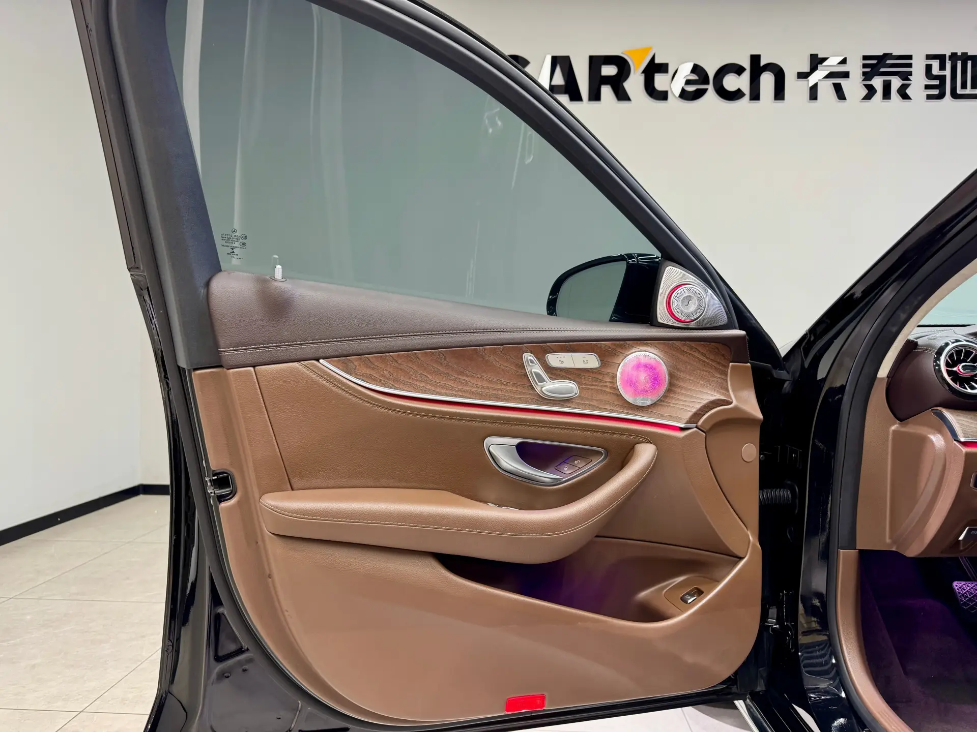 Mercedes-Benz E 300 L, 2022 12
