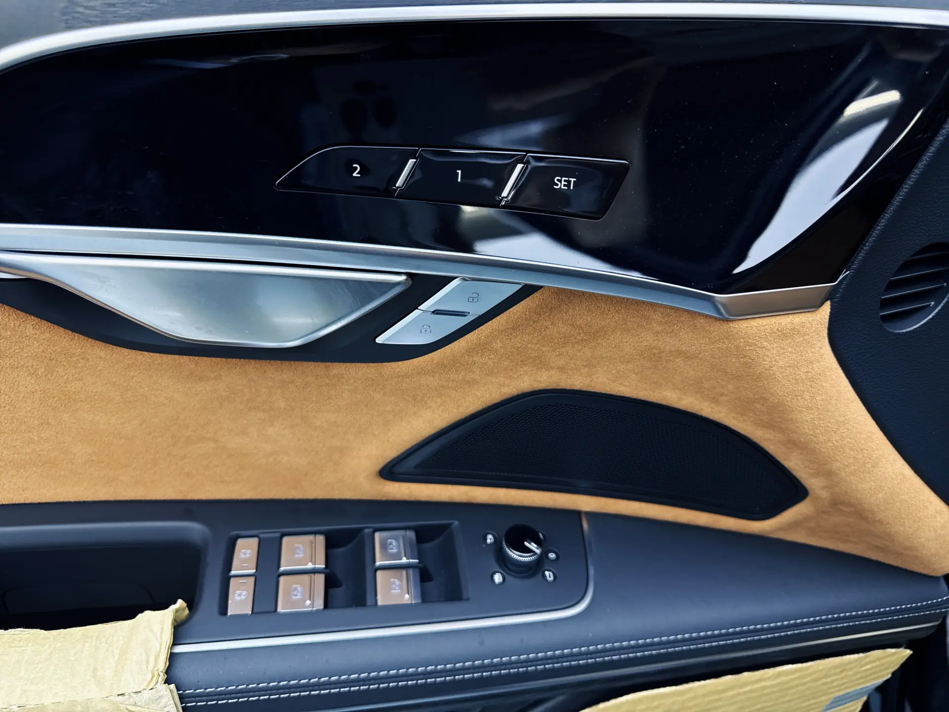 Audi A8L 50 TFSI, 2026 25