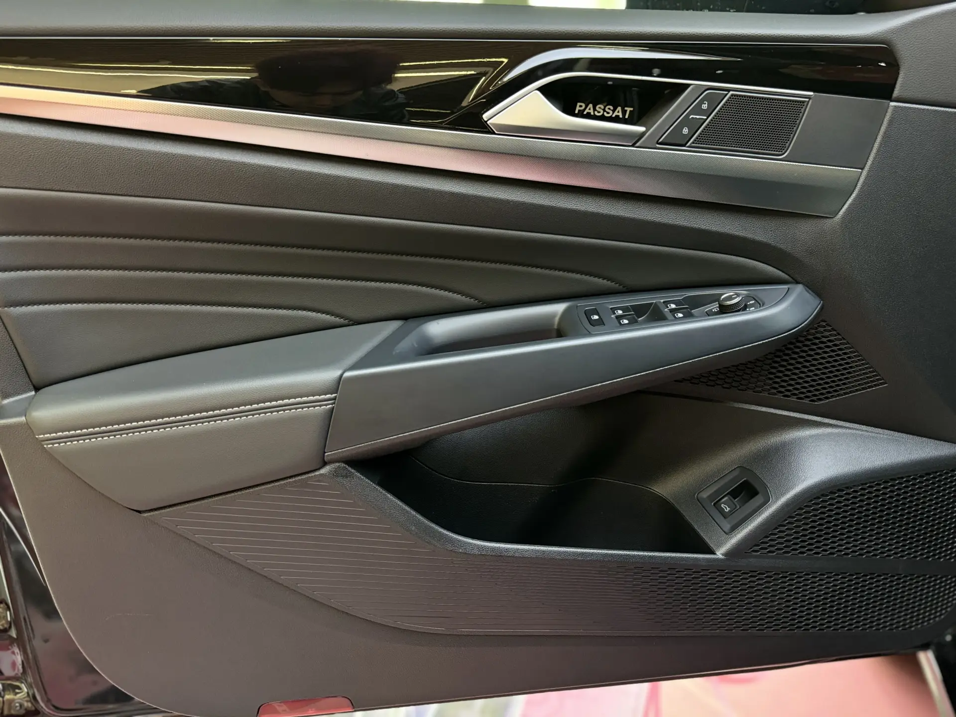 Volkswagen Passat, 2024 16