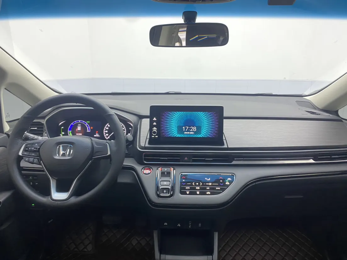 Honda Elysion, 2025 13