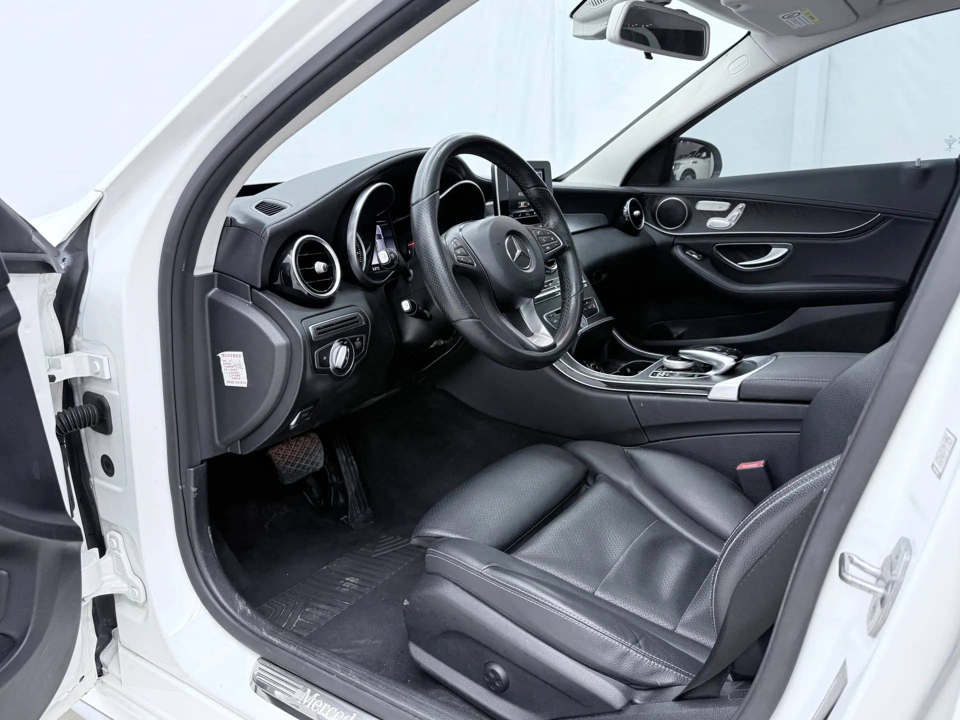 Mercedes-Benz C 200 L, 2018 12