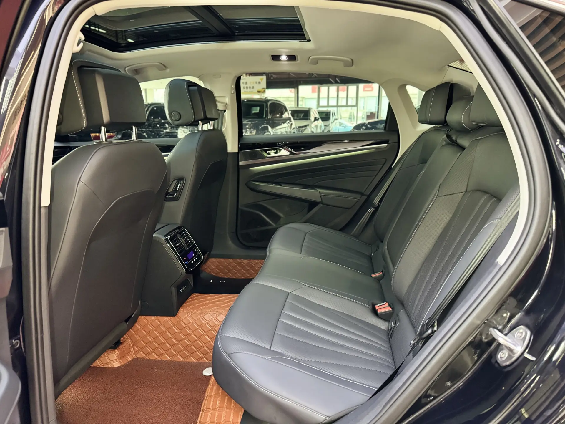 Volkswagen Passat, 2024 19
