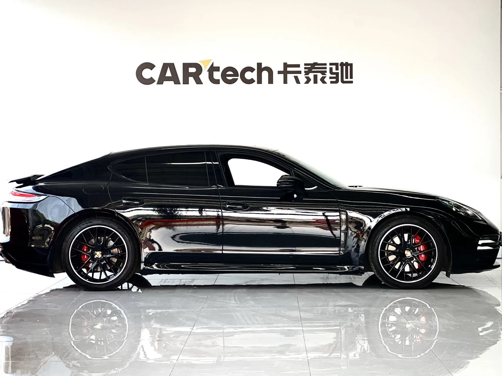 Porsche Panamera, 2012 4