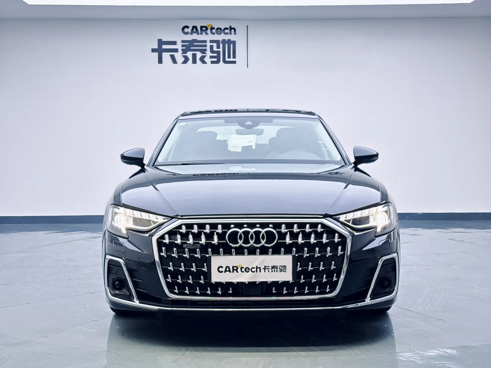 Audi A8L 50 TFSI, 2026 2