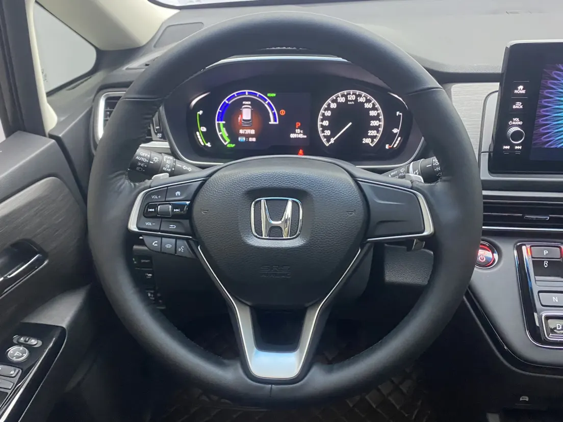 Honda Elysion, 2025 14