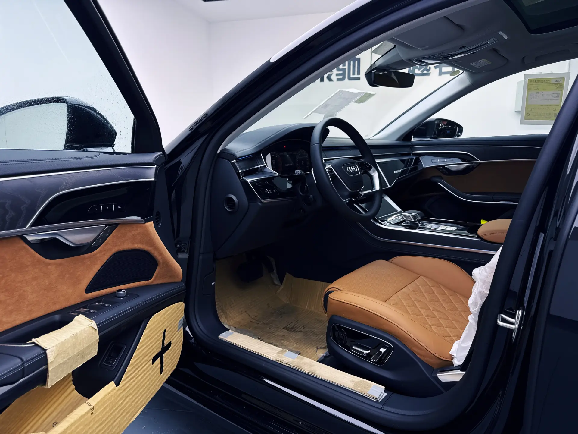 Audi A8L 50 TFSI, 2026 8