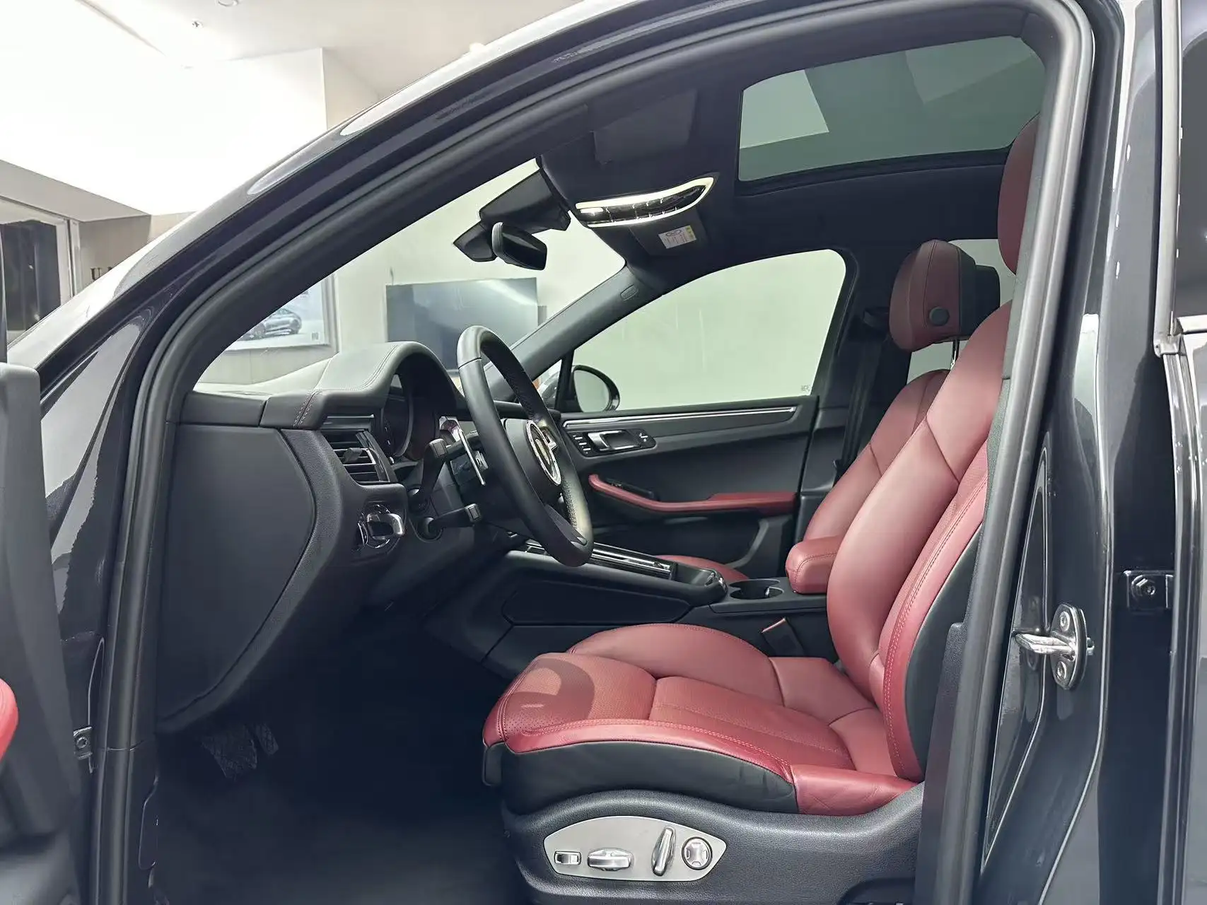 Porsche Macan, 2022 26