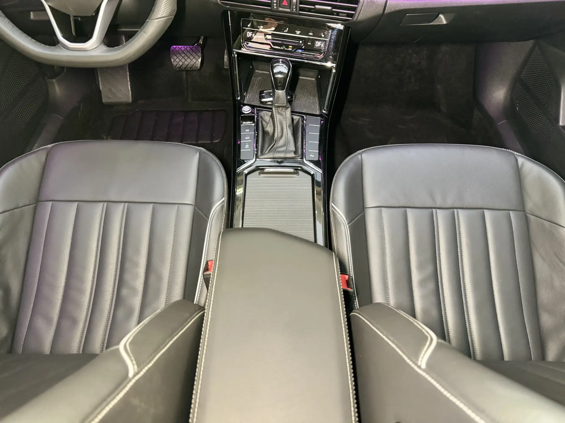 Volkswagen Passat, 2023 20