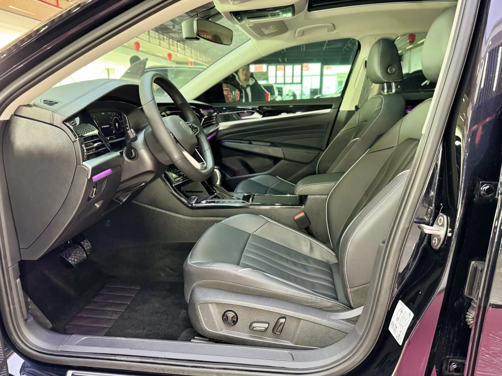 Volkswagen Passat, 2023 17