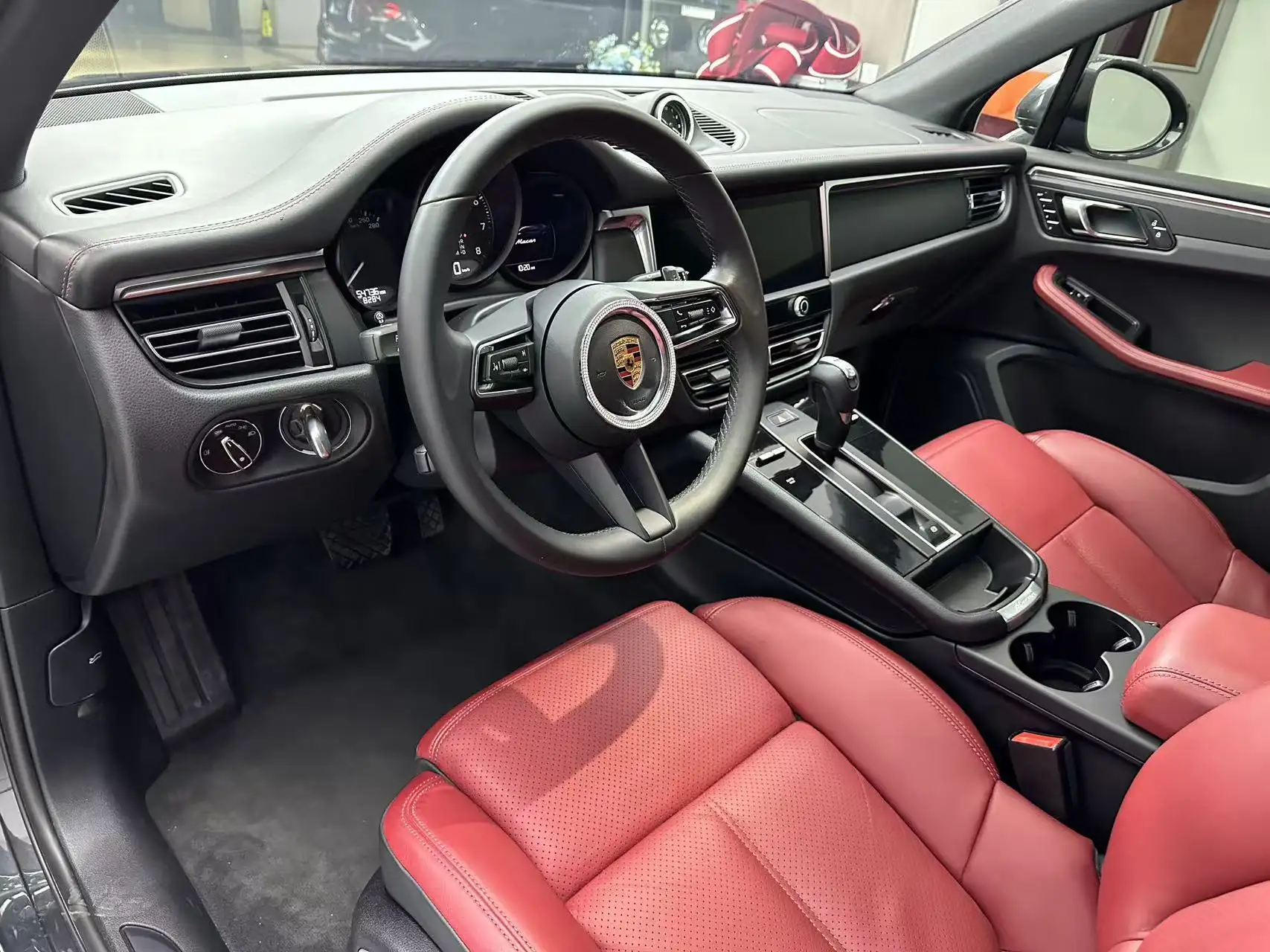 Porsche Macan, 2022 30