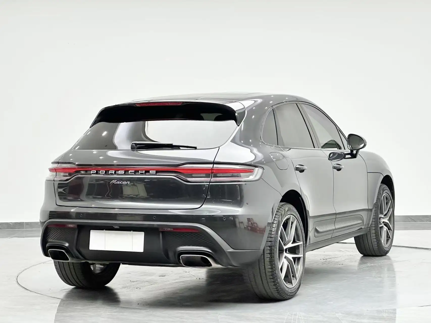 Porsche Macan, 2022 все фото