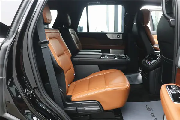 Lincoln Navigator, 2022 24