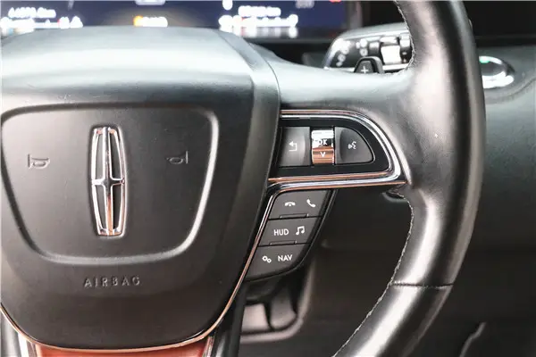 Lincoln Navigator, 2022 21