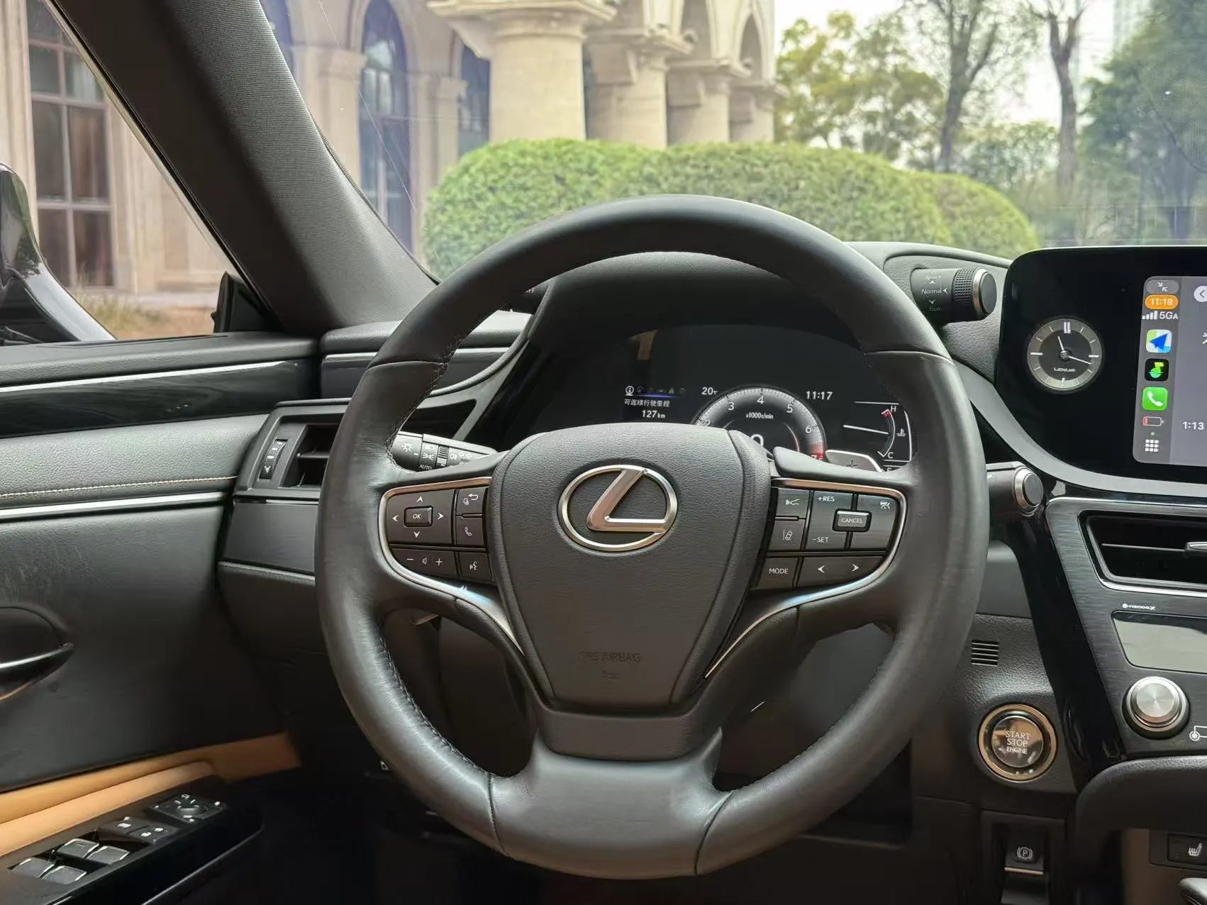 Lexus ES 200, 2024 28