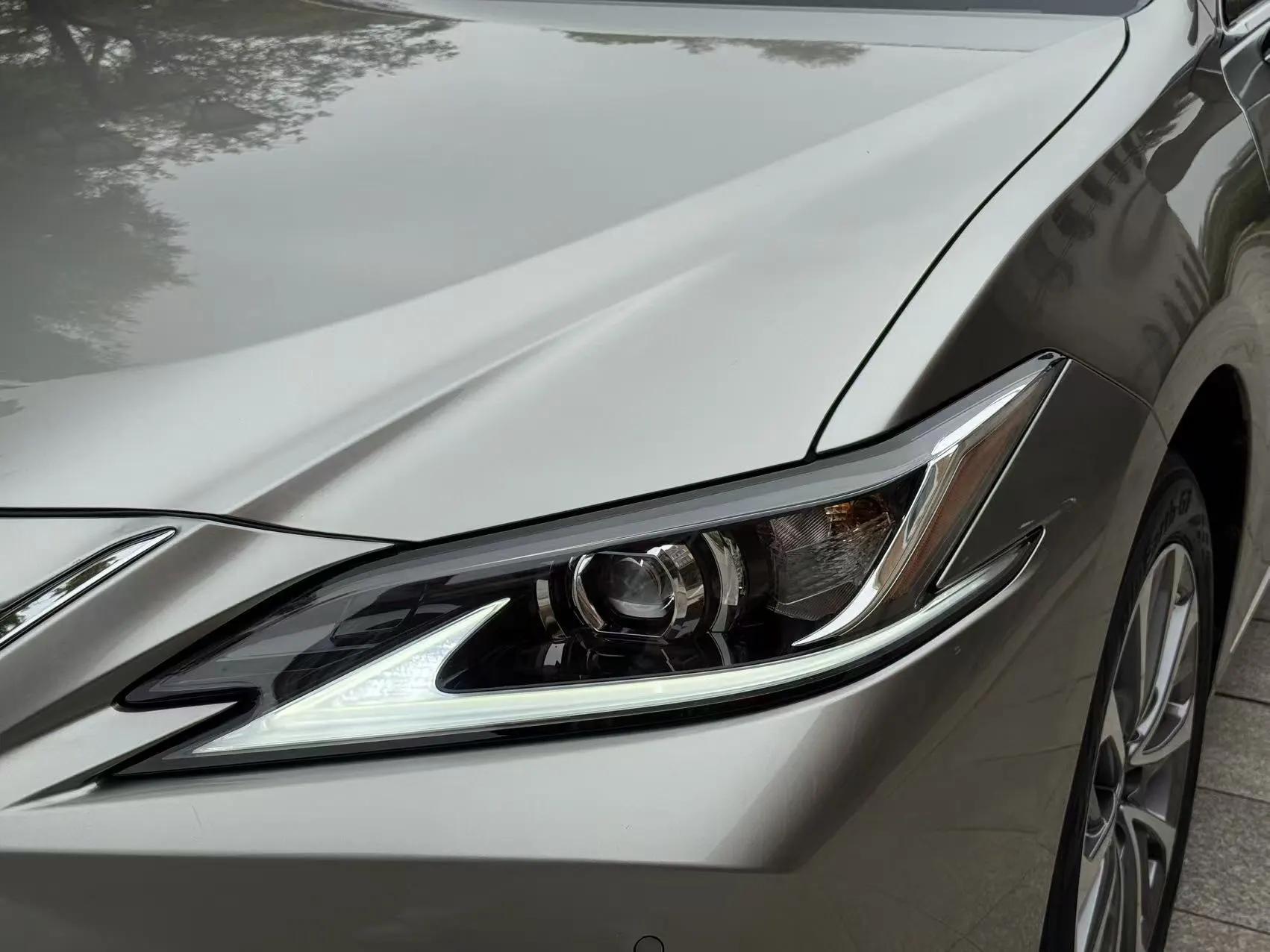 Lexus ES 200, 2024 8