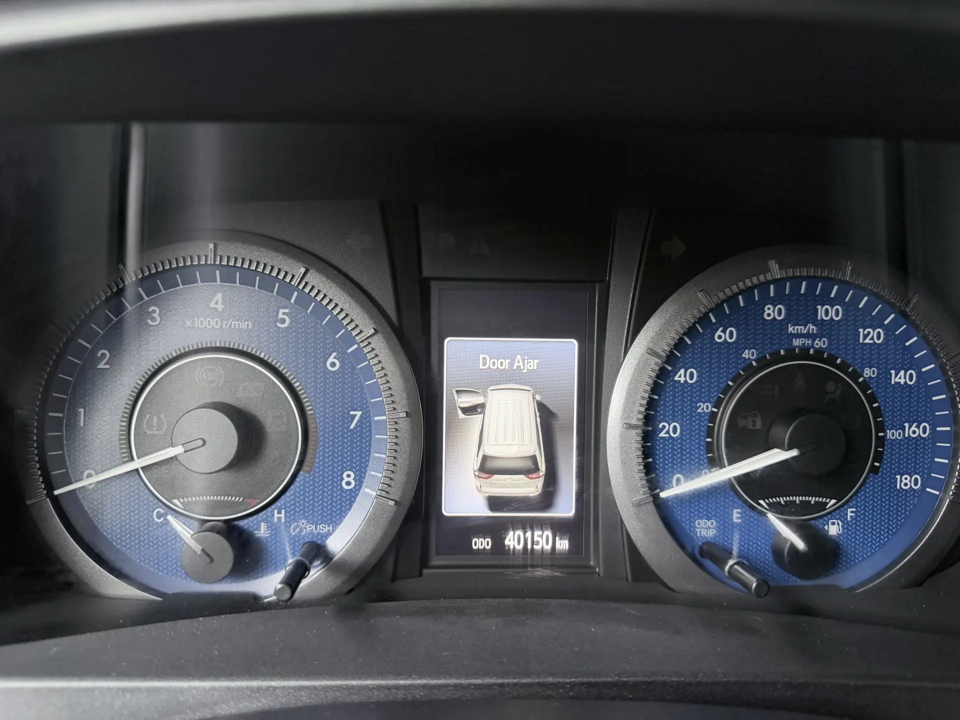 Toyota Sienna, 2020 29