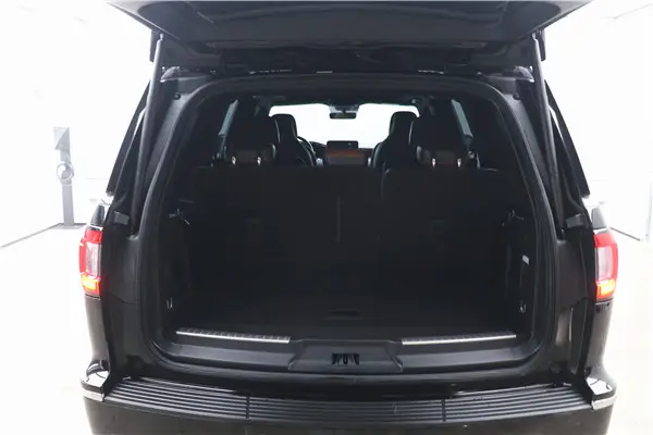 Lincoln Navigator, 2022 28