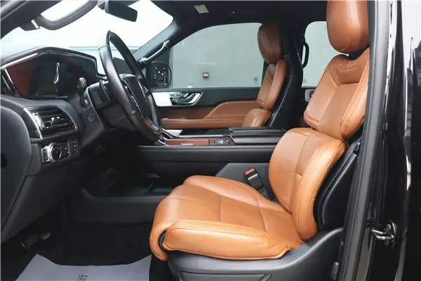 Lincoln Navigator, 2022 все фото