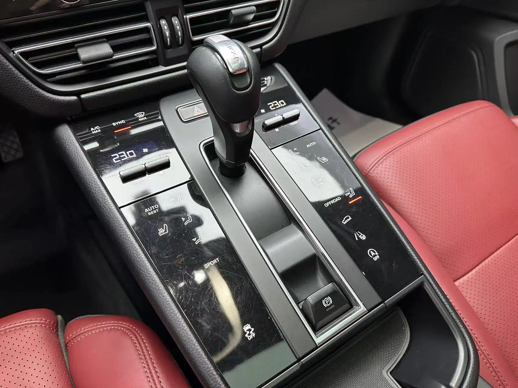 Porsche Macan, 2022 29