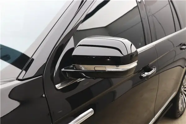 Lincoln Navigator, 2022 34