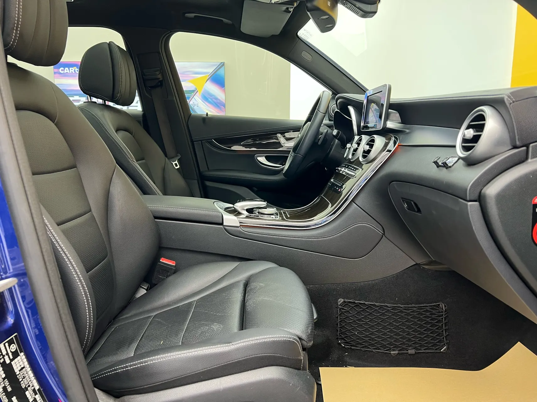 Mercedes-Benz GLC 260 L, 2019 18