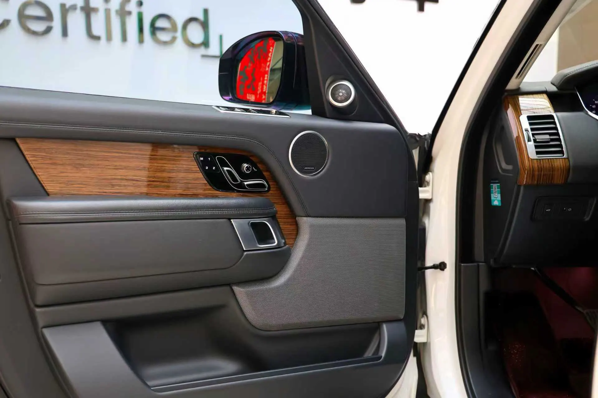 Land Rover Range Rover, 2019 10