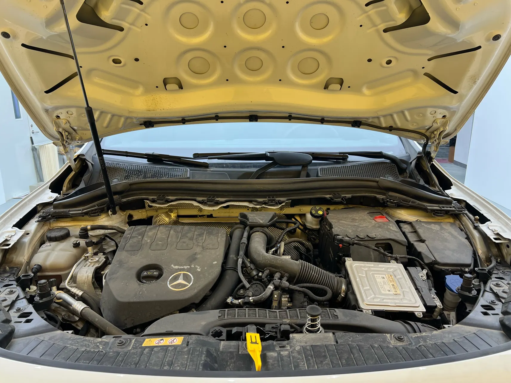 Mercedes-Benz GLA 200, 2022 10