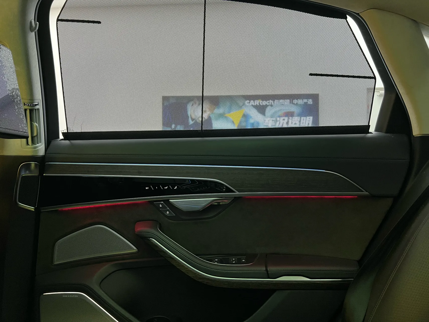Audi A8L 55 TFSI, 2021 32