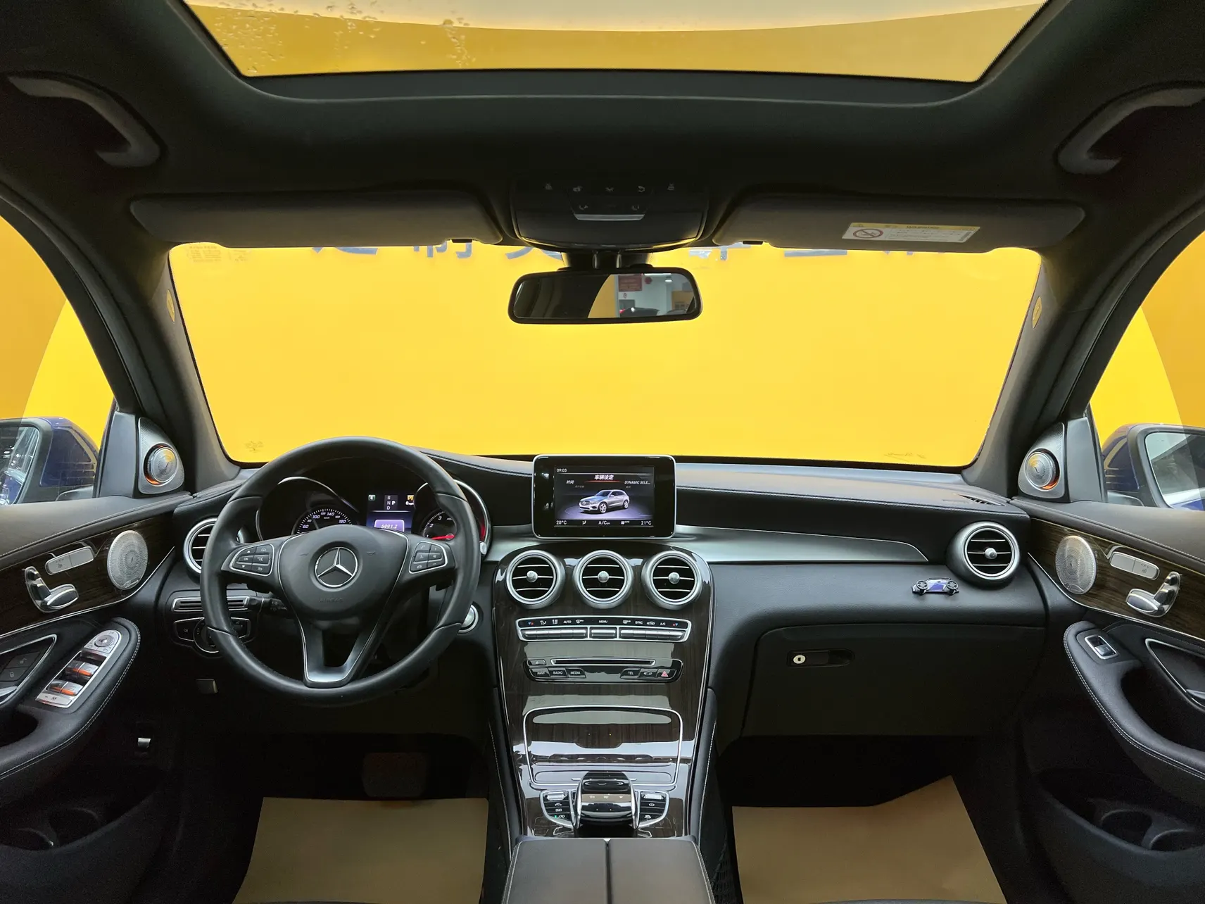 Mercedes-Benz GLC 260 L, 2019 37