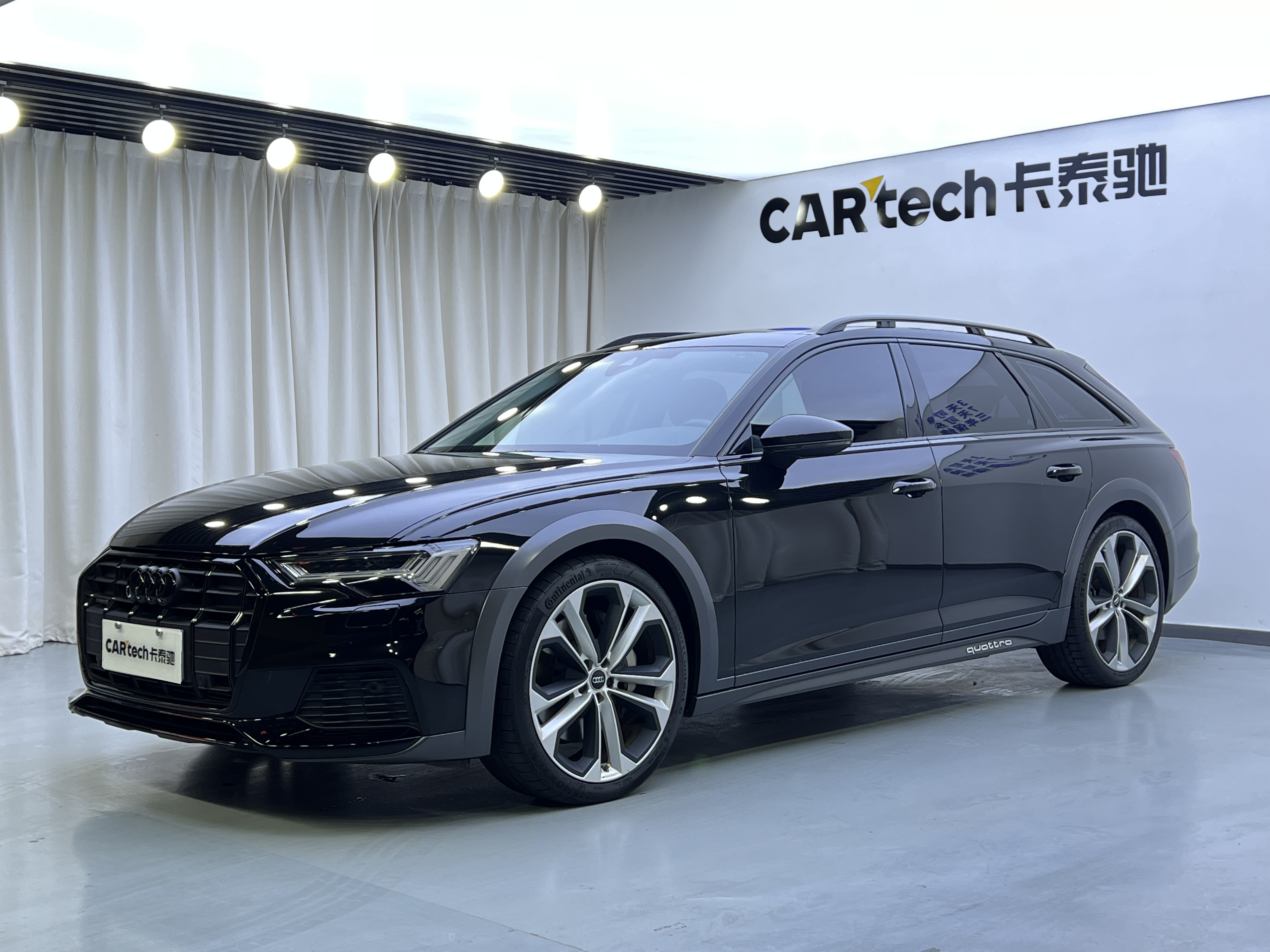 奥迪A6(进口)2020款 allroad quattro 探索家 55 TFSI 尊享越野型