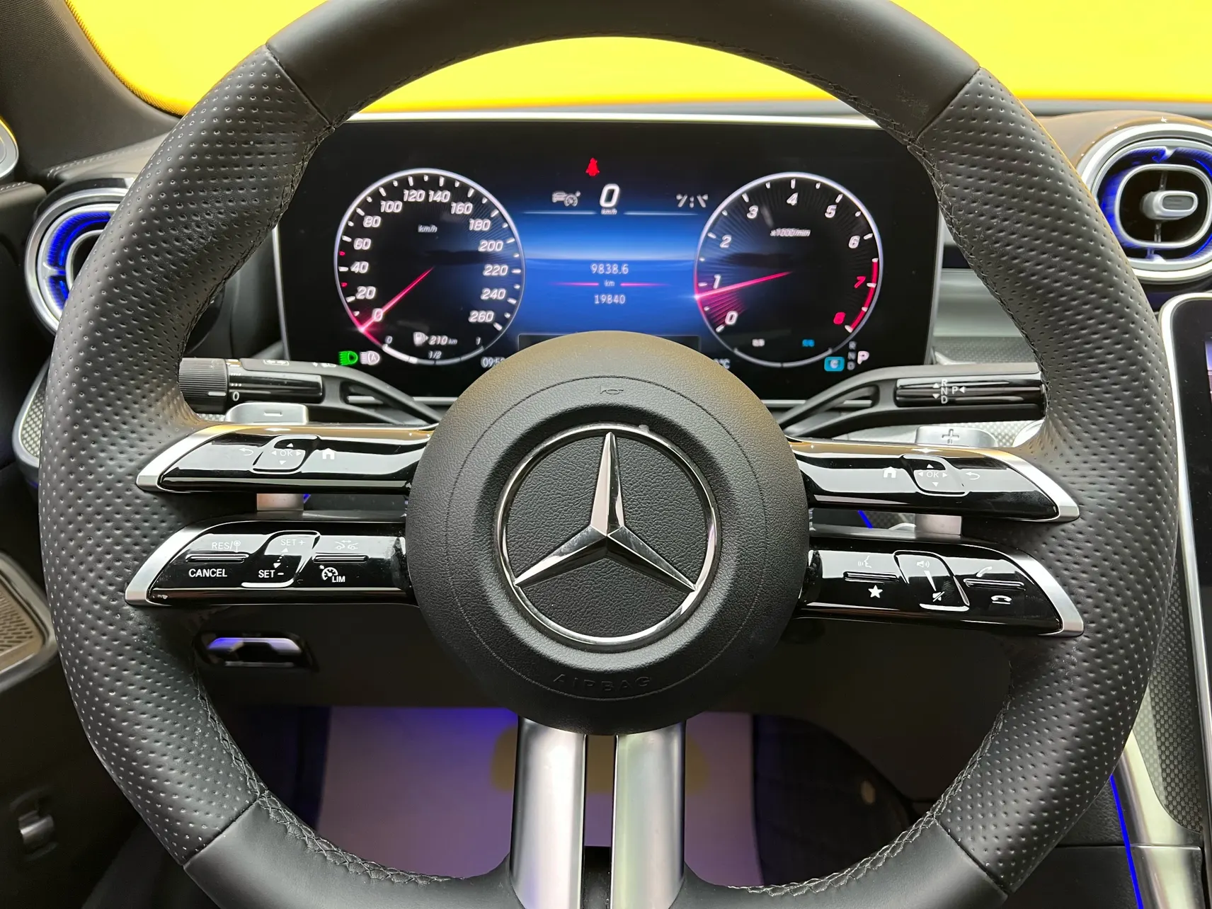 Mercedes-Benz C 260 L, 2024 14