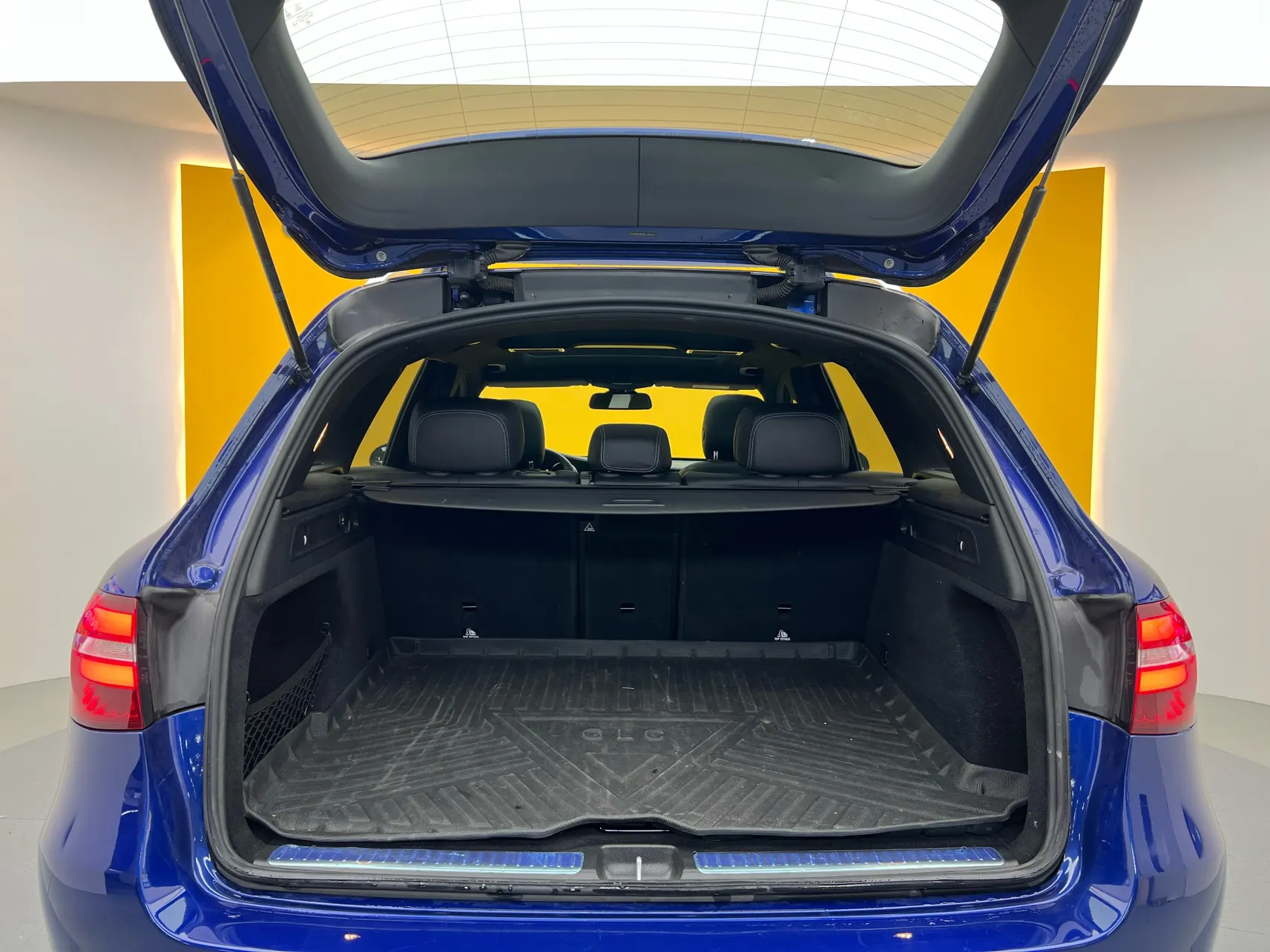 Mercedes-Benz GLC 260 L, 2019 4