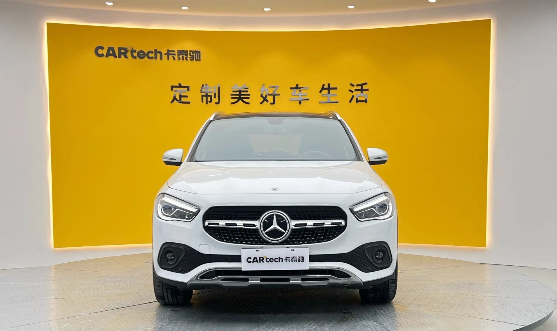 Mercedes-Benz GLA 200, 2022 3