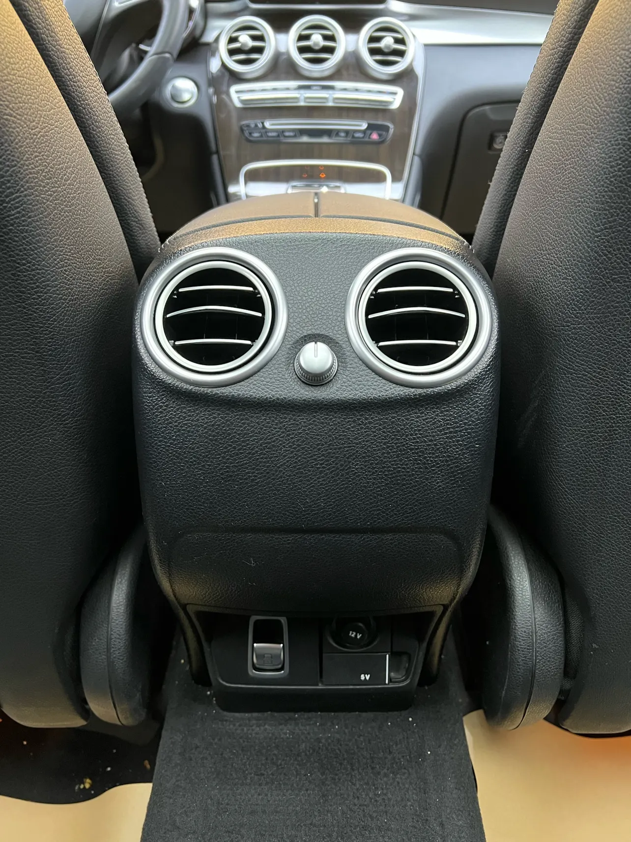 Mercedes-Benz GLC 260 L, 2019 26