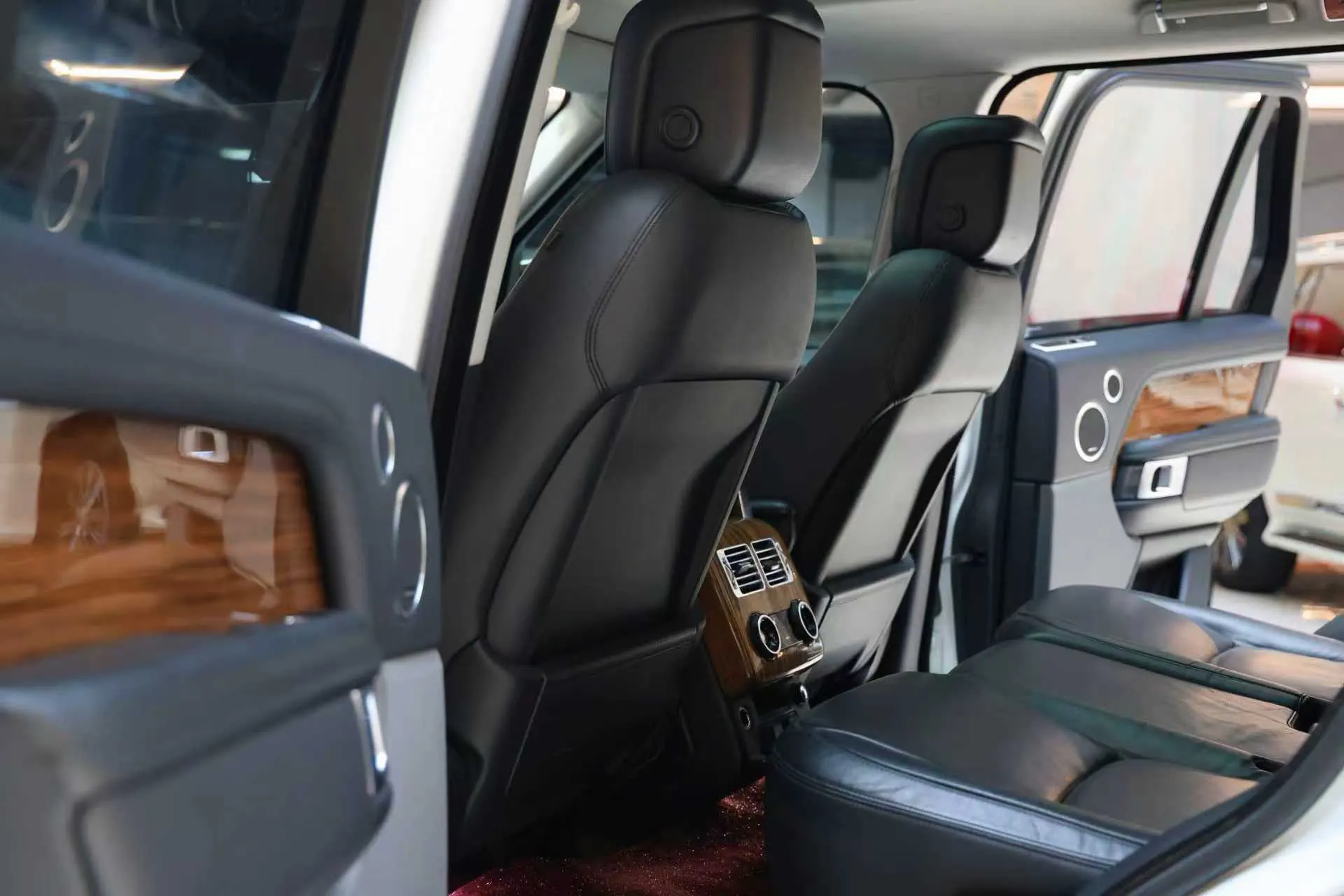 Land Rover Range Rover, 2019 13