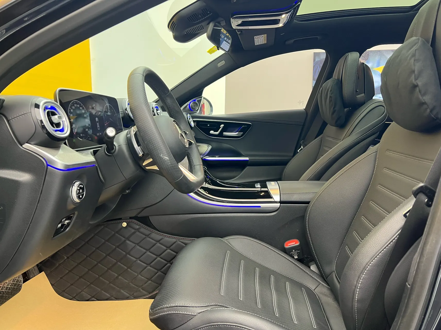 Mercedes-Benz C 260 L, 2024 17
