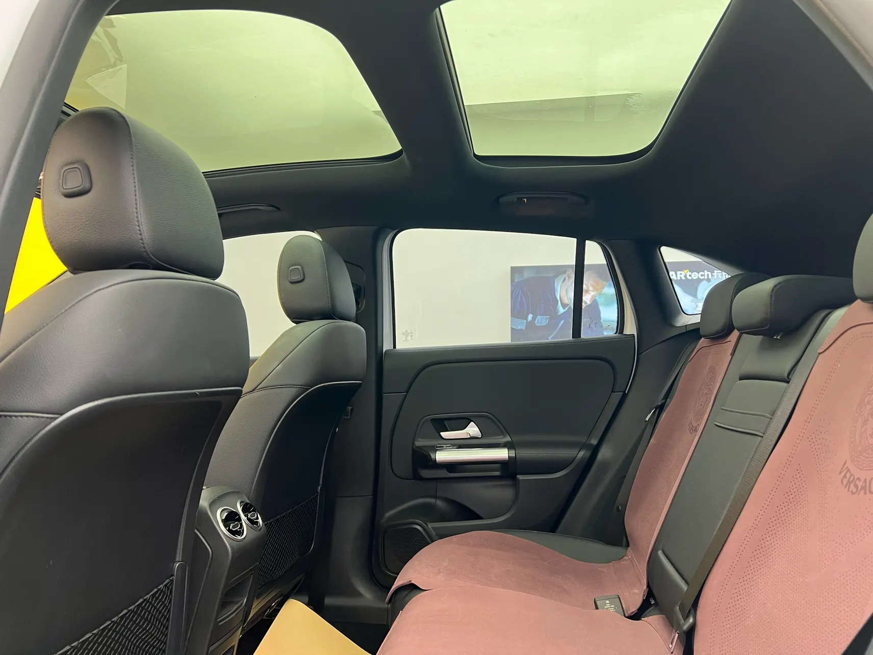 Mercedes-Benz GLA 200, 2022 30