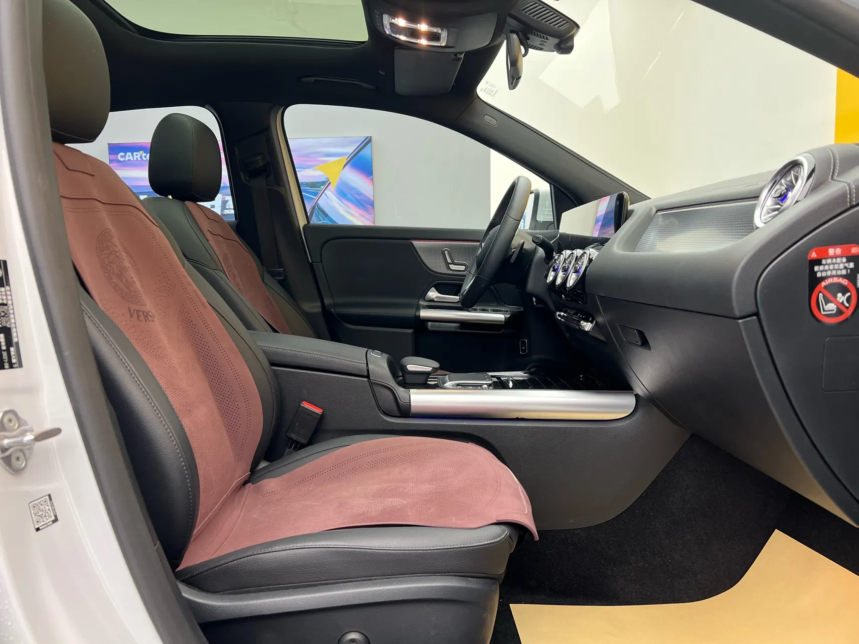 Mercedes-Benz GLA 200, 2022 18